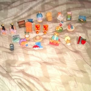 1997 98 Enesco figurines